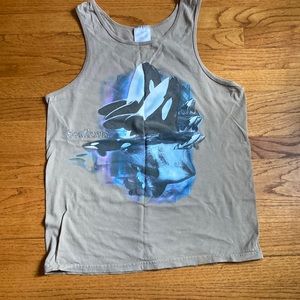 Lexington brand medium Sea World tank top killer whale design on front tan color